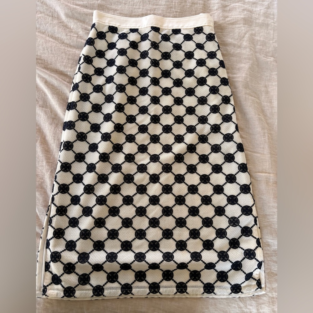 Tory Burch Cream & Navy Patterned Knit Midi Skirt